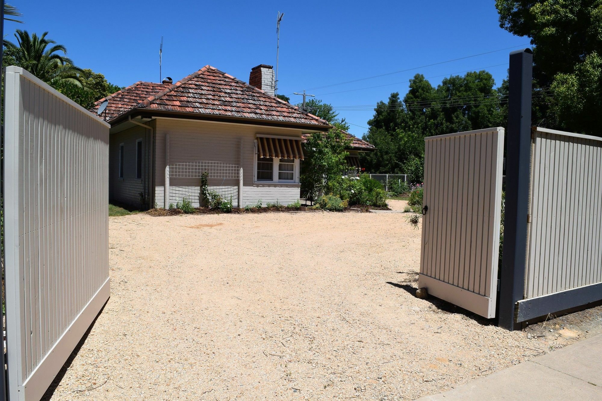 Benson House & Benson Lodge Бенала Екстериор снимка